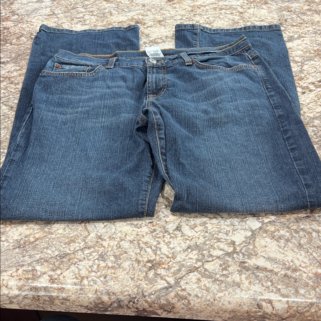 Lucky Brand Indigo Straight Leg Jeans Lucky Brand Indigo Straight Leg Jeans